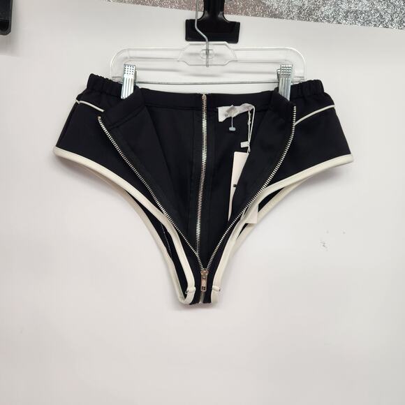 NWT Shane Justin Runway Black White Zip-Around Brief Women's L - Picture 9 of 11